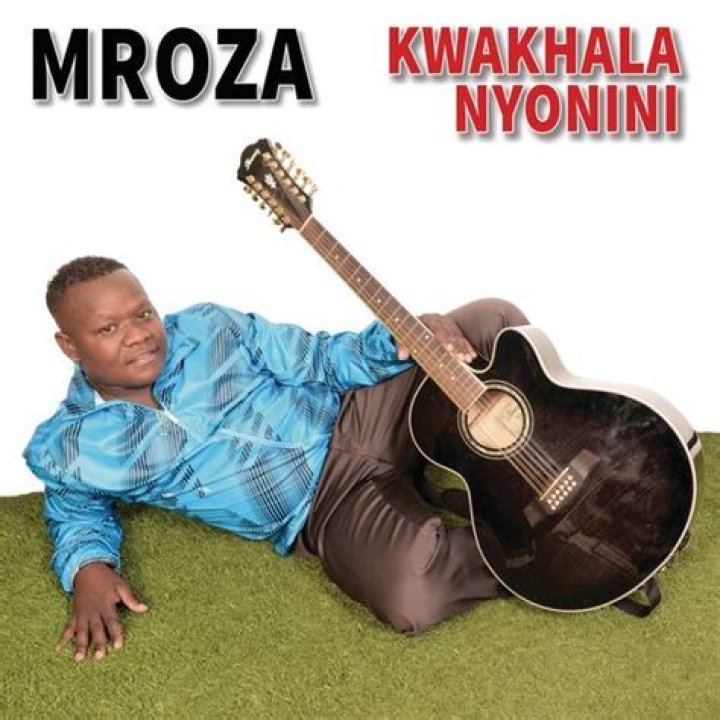 
Mroza Fakude Height, Weight, Net Worth, Age, Birthday, Wikipedia, Who, Nationality, Biography 