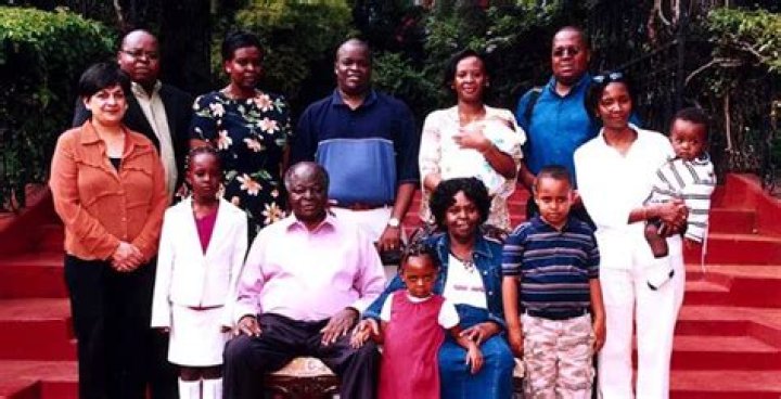 
Mwai Kibaki Had 2 Daughters and 3 Sons With Wife Lucy Kibaki, Meet The Family 