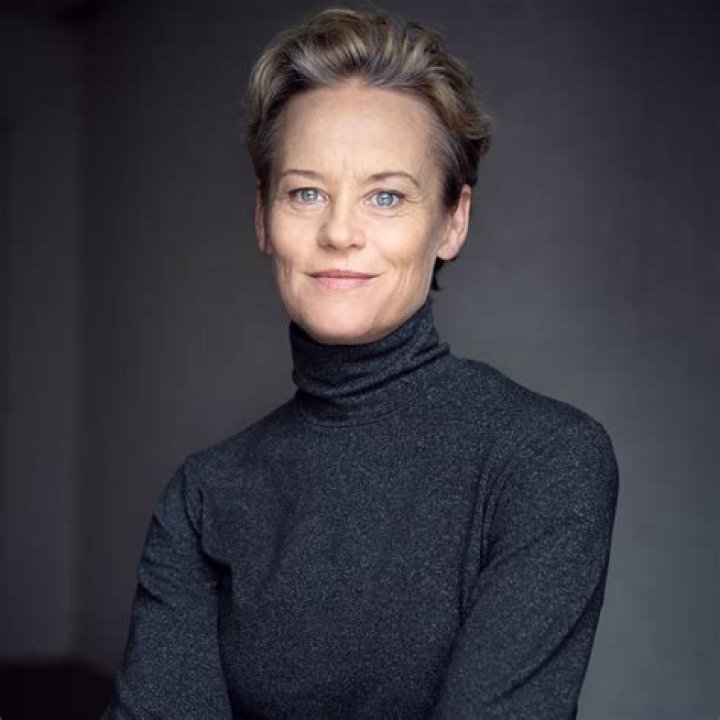 Nadine Garner Biography, Age, Height, Husband, Net Worth, Family