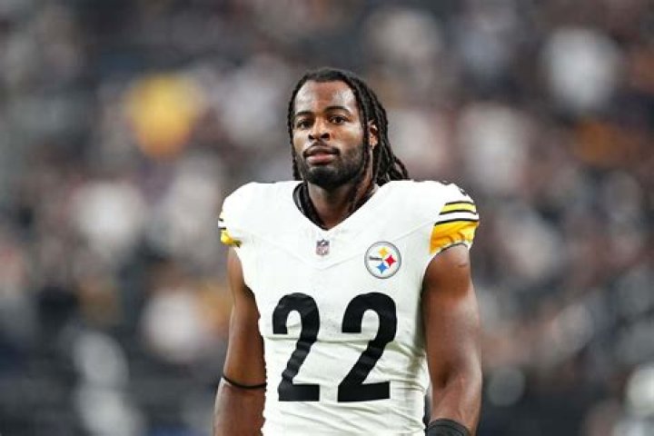 Najee Harris Height, Weight, Age, Biography, Girlfriend, Parents, Wiki, Stats, Records & More