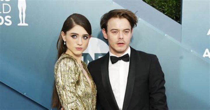 Stranger Things’ Natalia Dyer and Charlie Heaton Had a Cute ‘Couple’s Moment’ at the 2020 SAG Awards