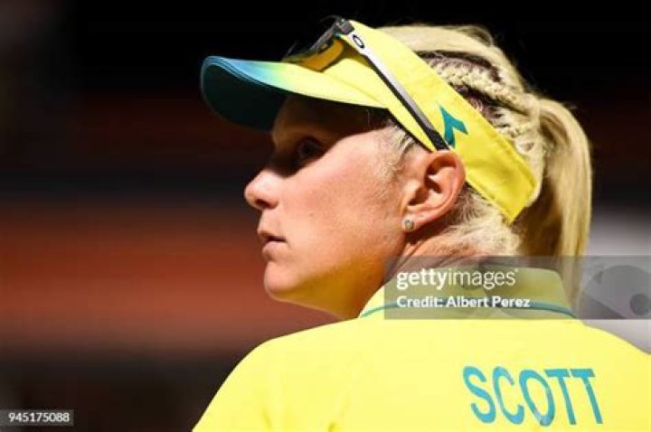 Natasha Scott Biography, Age, Height, Husband, Net Worth, Family