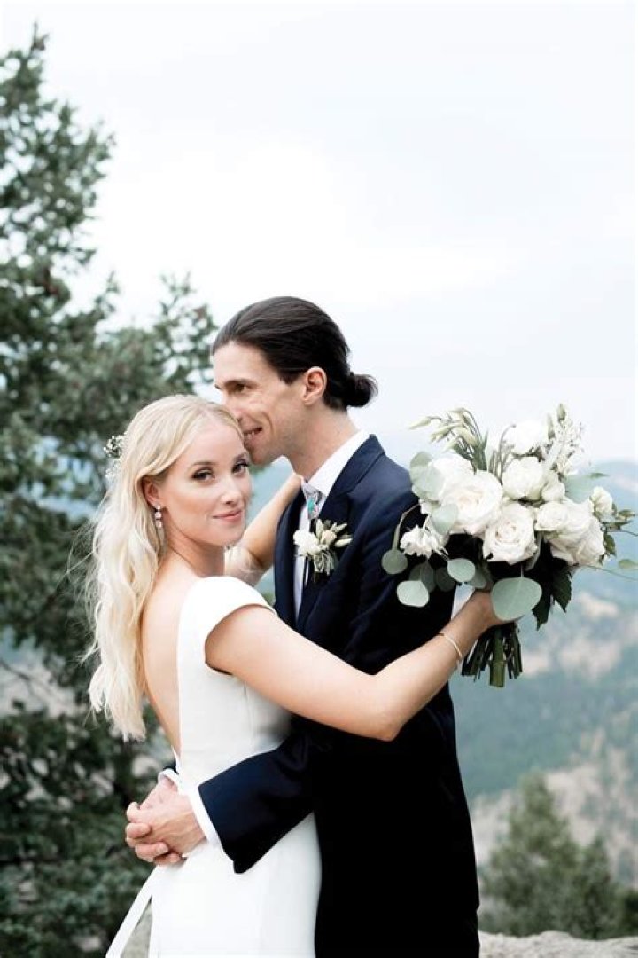 
Nathaniel Motte is Married to Wife: Liz Trinnear. Kids. 