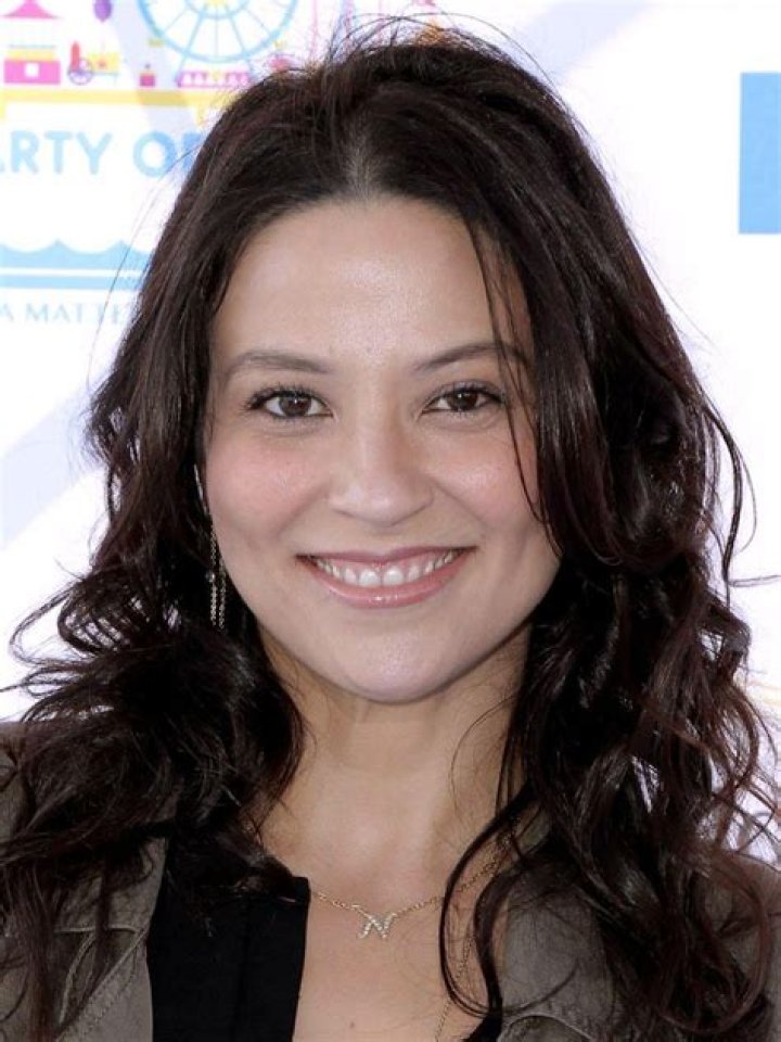 Navi Rawat Biography, Age, Height, Husband, Net Worth, Family