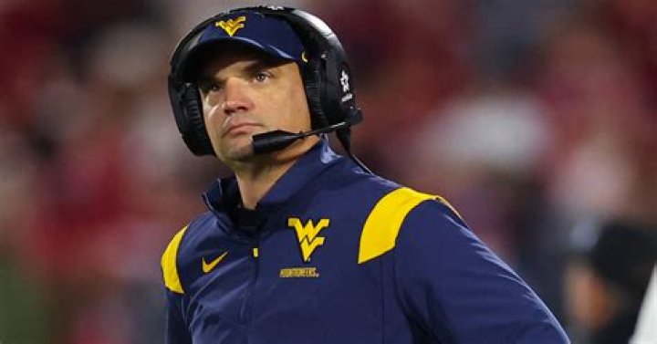 Neal Brown Biography, Age, Height, Wife, Net Worth, Family