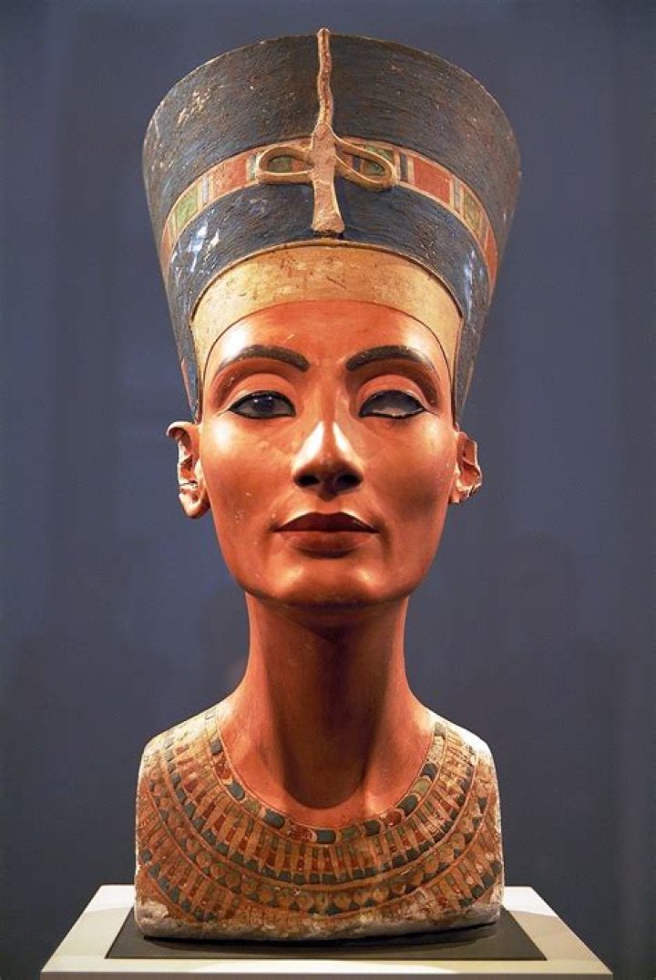 The Story Of Nefertiti, The Powerful Queen Of Ancient Egypt