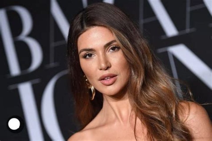 
Negin Shademan Height, Weight, Net Worth, Age, Birthday, Wikipedia, Who, Instagram, Biography 