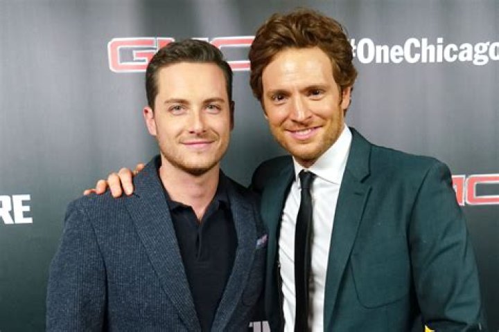 How tall is Nick Gehlfuss