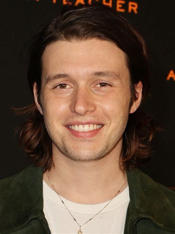 Nick Robinson - CelebNetWorth