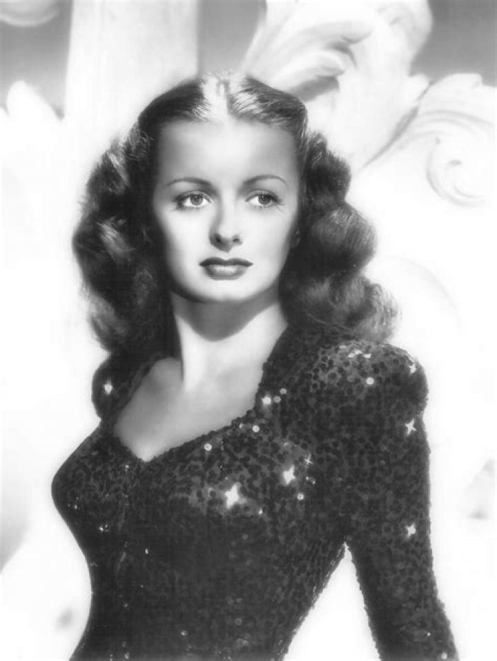 Noel Neill Biography, Age, Height, Husband, Net Worth, Family