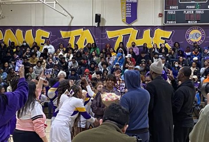
Oakland Tech High School shooting: Gunfire during football game leaves three injured 
