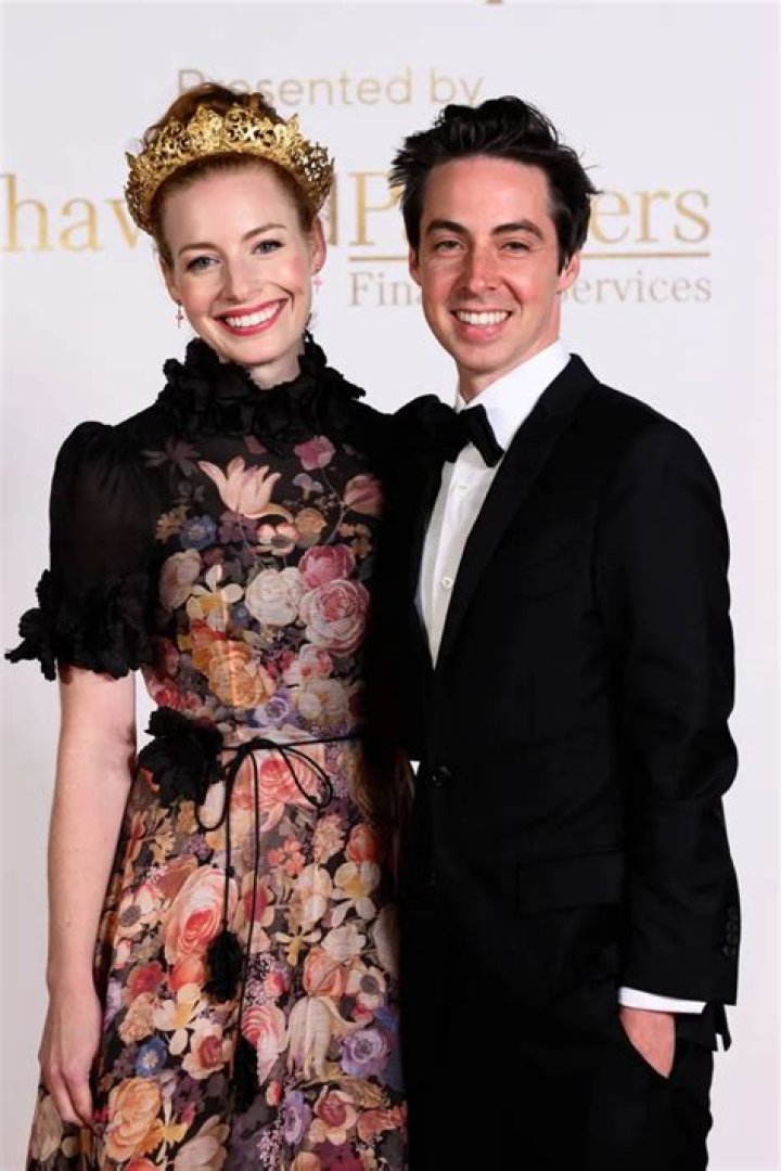 
Oliver Brian Net Worth 2022 How Rich Is Emma Watkins’ New Husband? 