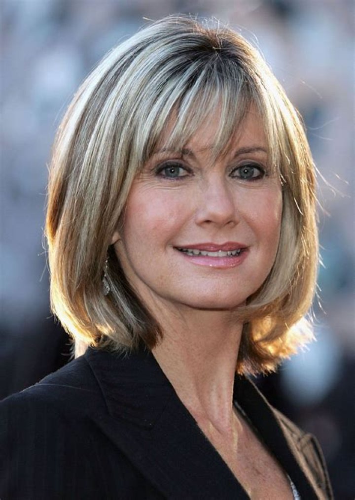 Olivia Newton-John (Pop Singer) - Age, Birthday, Bio, Facts, Family, Net Worth, Height & More