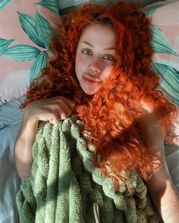 Ophelia Overdose (Model) - Age, Birthday, Bio, Facts, Family, Net Worth, Height & More