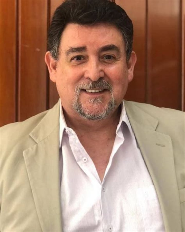 Óscar Bonfiglio Biography, Age, Height, Wife, Net Worth and Family