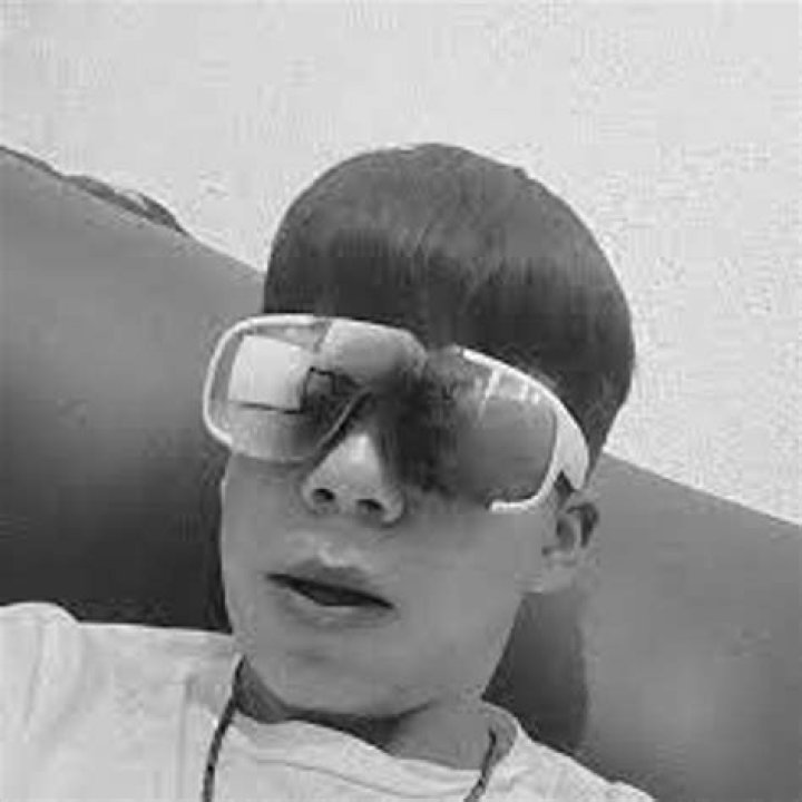 Osiel Vázquez (Rapero) - Edad, cumpleaños, biografía, hechos, familia, patrimonio neto, altura y más