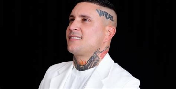 Osmani García (Reggaeton Singer) - Age, Birthday, Bio, Facts, Family, Net Worth, Height & More