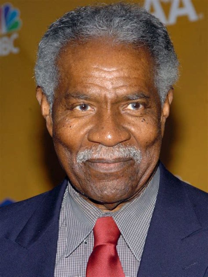 Ossie Davis Biography, Age, Height, Wife, Net Worth, Family