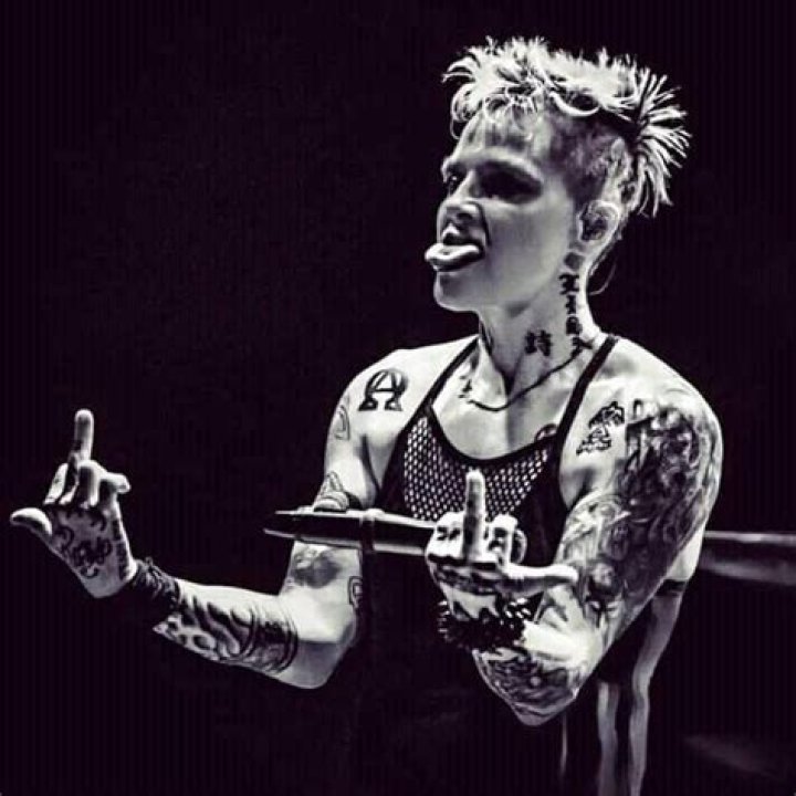 Otep Shamaya (Metal Singer) - Age, Birthday, Bio, Facts, Family, Net Worth, Height & More