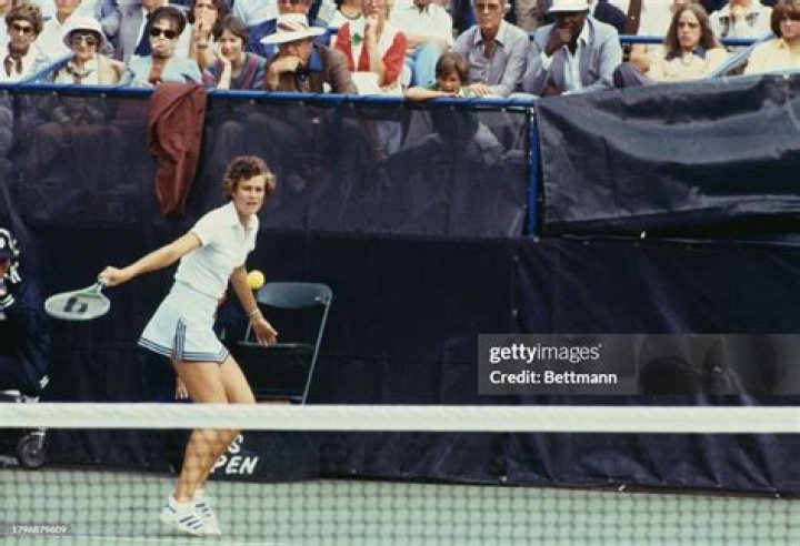 Pam Shriver (Tennis Player) - Age, Birthday, Bio, Facts, Family, Net Worth, Height & More