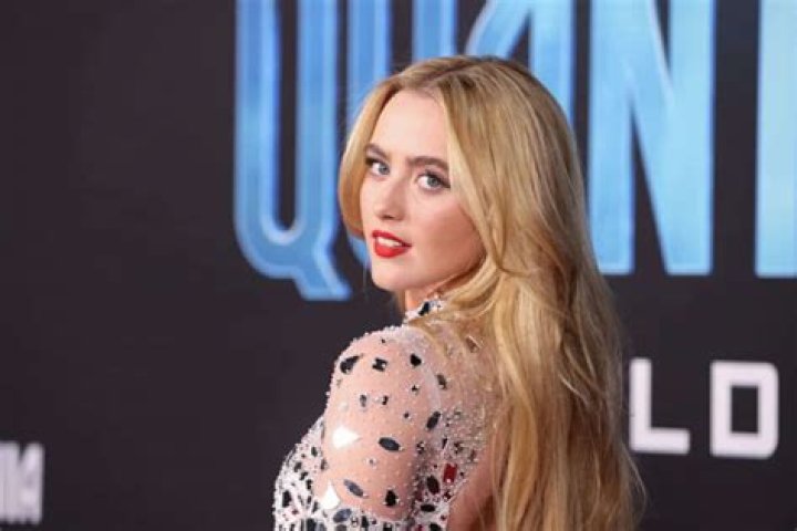 PARIS ROSE NEWTON Height, Weight, Net Worth, Age, Birthday, Wikipedia, Who, Nationality, Biography