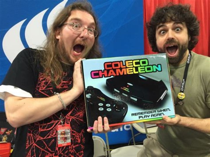 Pat Contri (YouTube Star) - Age, Birthday, Bio, Facts, Family, Net Worth, Height & More