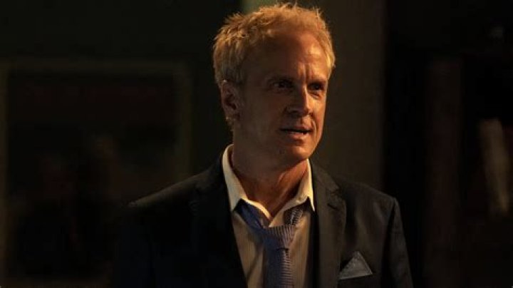 Patrick Fabian biografía, edad, altura, esposo, net worth, familia