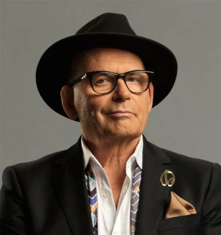 Paul Henry (TV Show Host) - Age, Birthday, Bio, Facts, Family, Net Worth, Height & More