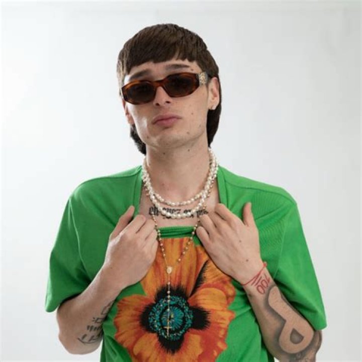 Astrology Birth Chart of Peso Pluma (Rapper) 2024