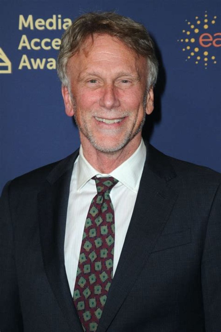 Peter Horton (Movie Actor) - Age, Birthday, Bio, Facts, Family, Net Worth, Height & More