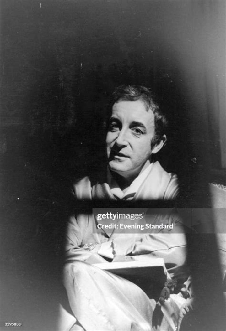 Peter Sellers (Movie Actor) - Age, Birthday, Bio, Facts, Family, Net Worth, Height & More