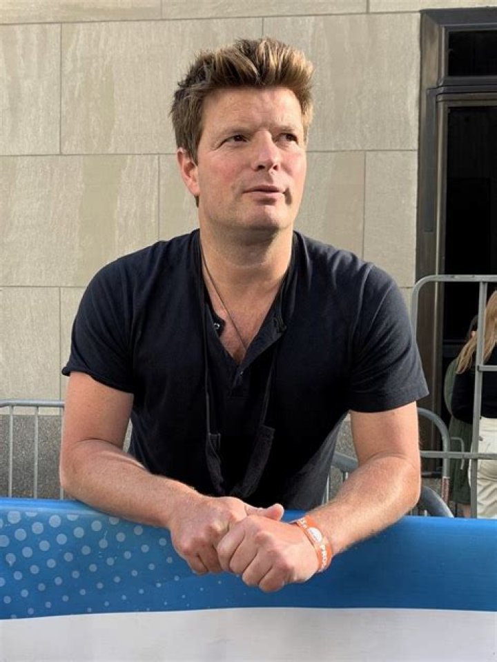 Phil Harvey Biography, Age, Height, Wife, Net Worth, Family