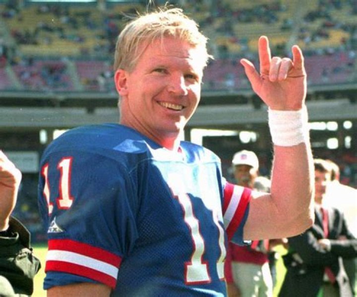 Phil Simms (Football Player) - Age, Birthday, Bio, Facts, Family, Net Worth, Height & More