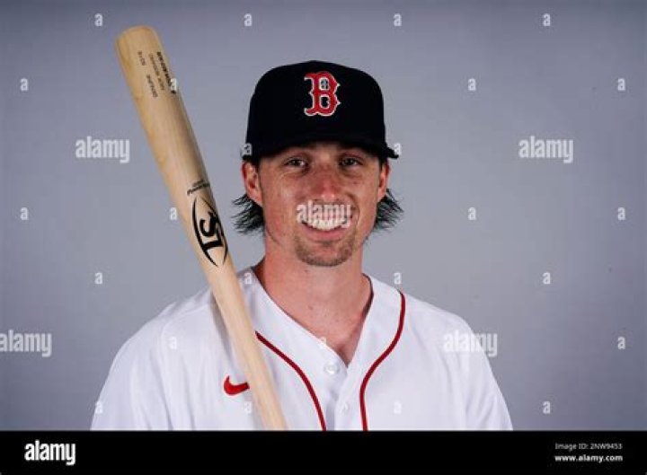 Phil Sogard Biography, Age, Height, Wife, Net Worth and Family