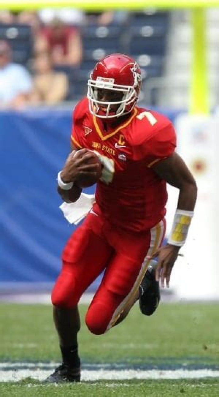 Phillip Adams Biography, Age, Height, Wife, Net Worth, Family