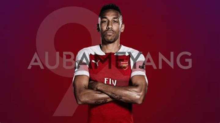 Pierre-emerick Aubameyang Height, Weight, Net Worth, Age, Birthday, Wikipedia, Who, Nationality, Biography
