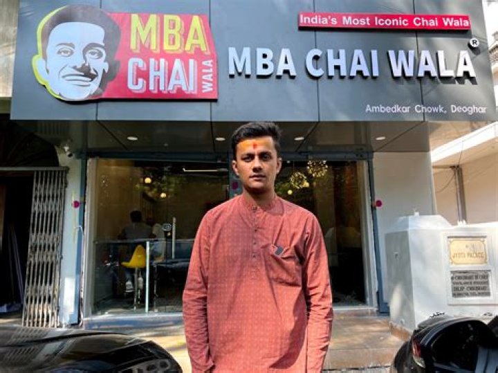 
Prafull Billore Height, Weight, Net Worth, Age, Birthday, Wikipedia, Who, Nationality, Biography 