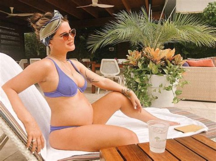 Baby Bumpin’ in Bikinis! See Photos of Pregnant Celebrities Showing Off Their Bare Bellies