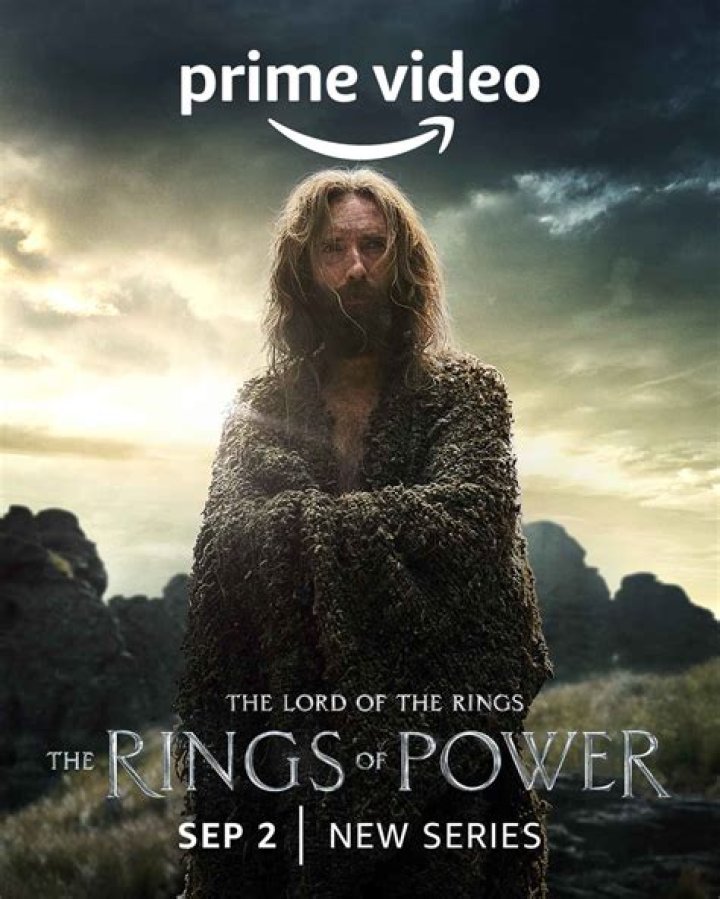 
Prime Video Nigeria Closes Out ‘The Lord Of The Rings: The Rings Of Power’ With A Drone Show 