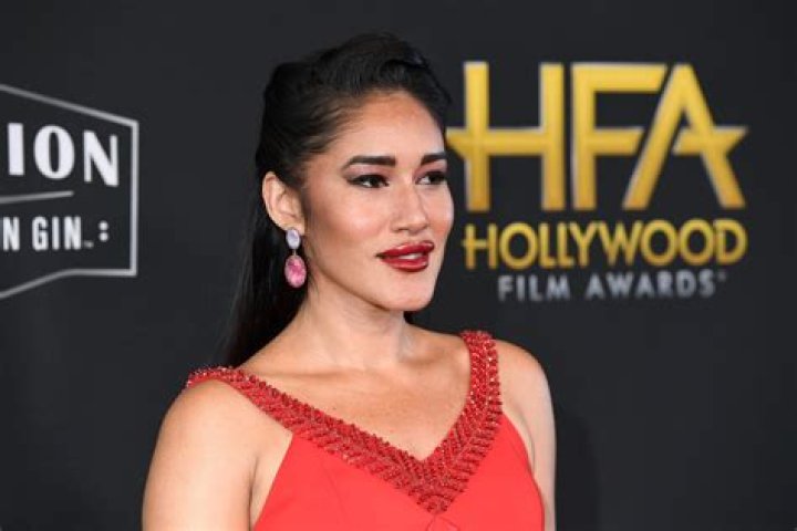 Q'orianka Kilcher Biography, Age, Height, Husband, Net Worth, Family