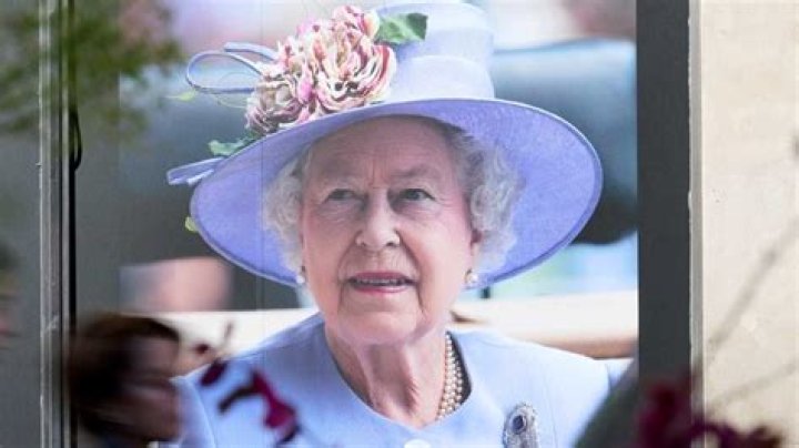 
Queen Elizabeth’s Final Resting Place At The King George VI Memorial Chapel Revealed 