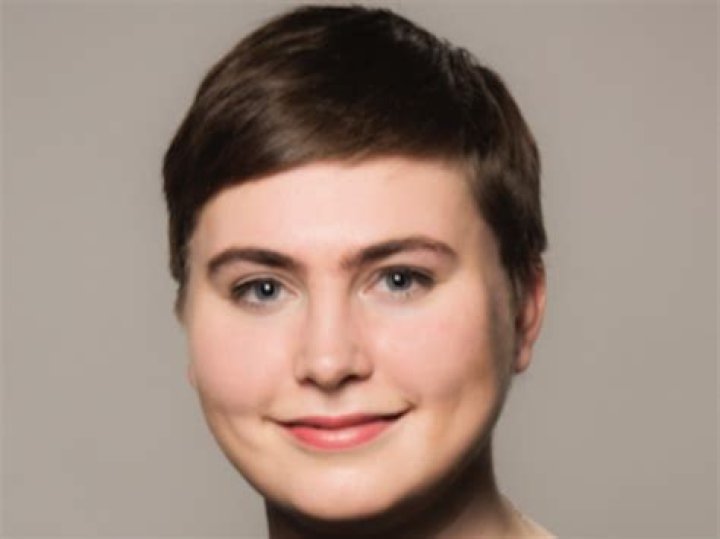 
Quinta Jurecic Height, Weight, Net Worth, Age, Birthday, Wikipedia, Who, Nationality, Biography 