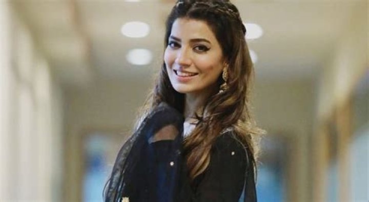 Rabia Butt Biography, Age, Height, Husband, Net Worth, Family