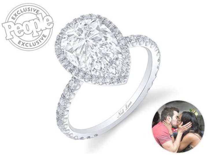 Get an Up-Close Look at ‘Bachelorette’ Rachel Lindsay’s Engagement Ring From Bryan Abasolo!