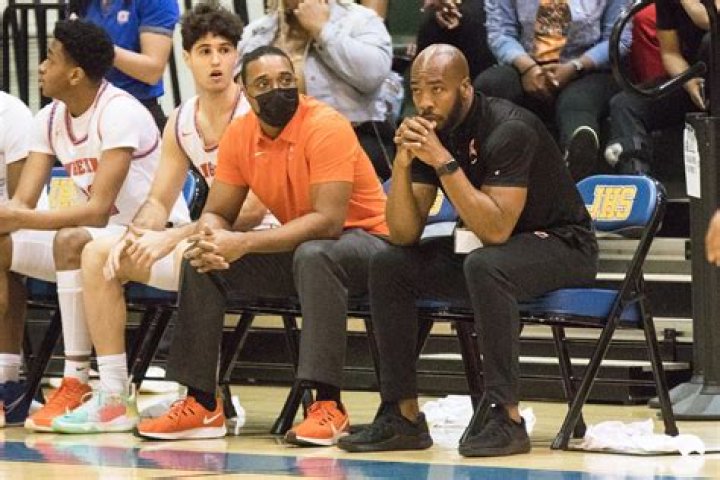 Rakim Hollis Biography, Age, Height, Wife, Net Worth, Family