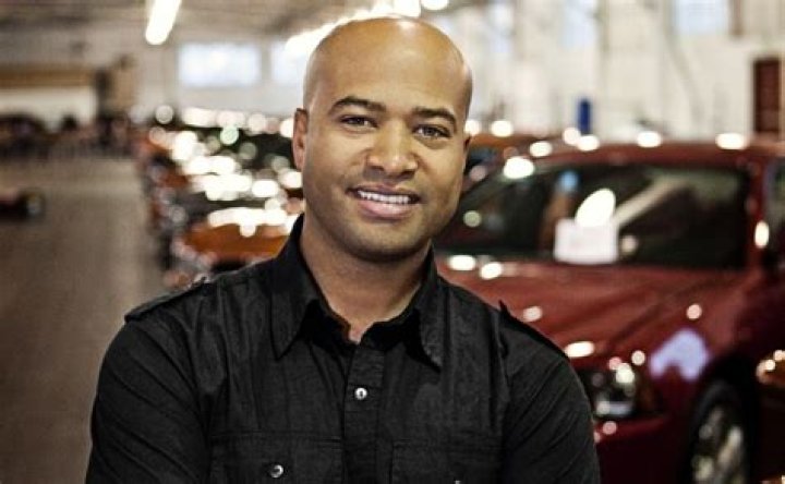 Ralph Gilles Biography, Age, Height, Wife, Net Worth, Family