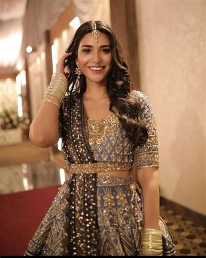 Ramsha Khan Biography, Age, Height, Husband, Net Worth, Family