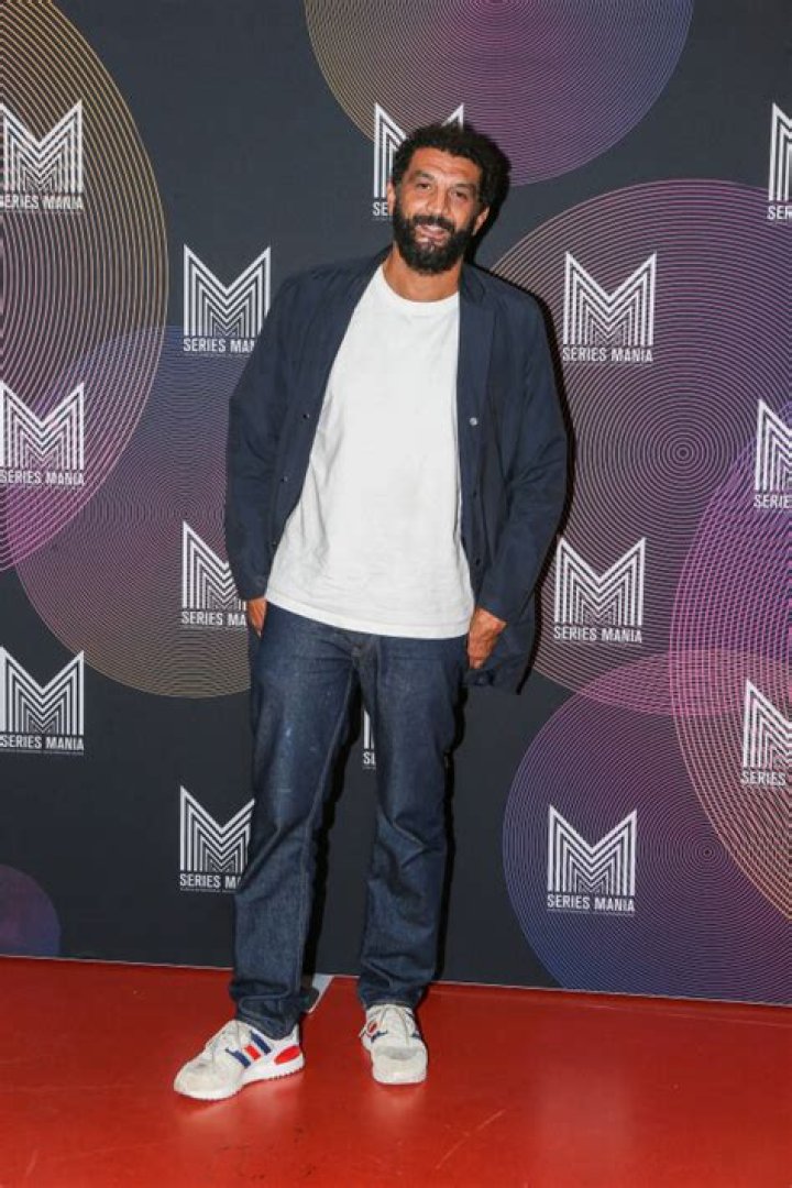 Ramzy Bedia Height, Weight, Net Worth, Age, Birthday, Wikipedia, Who, Nationality, Biography