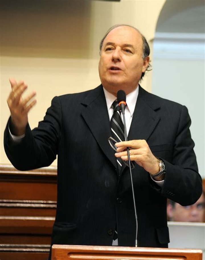 Raúl Castro Stagnaro Biography, Age, Height, Wife, Net Worth and Family