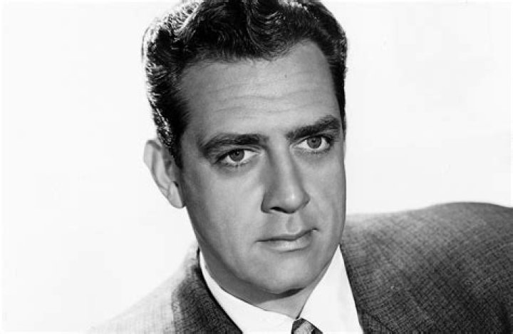 Raymond Burr Biography, Age, Height, Wife, Net Worth, Family